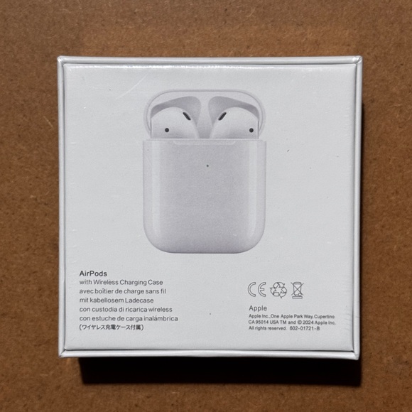 AirPods 2nd Gen - Picture 3 of 6